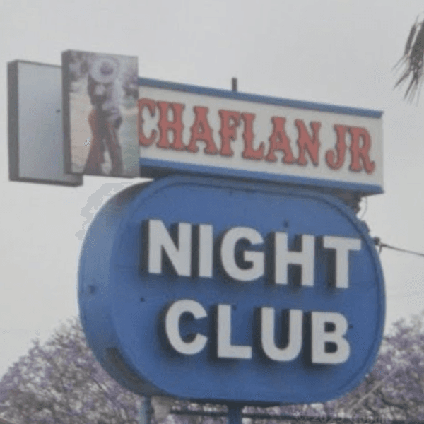 Logo for El Chaflan Jr