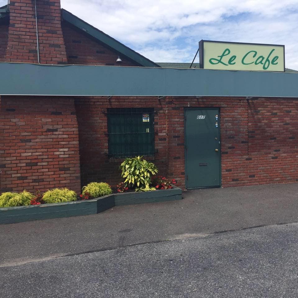 Logo for Le Cafe