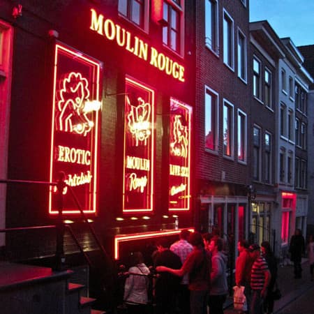 Logo for Moulin Rouge
